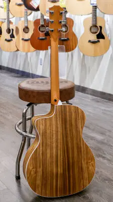 Taylor Guitars - 214ce-K Grand Auditorium Koa/Spruce Acoustic/Electric Guitar 2